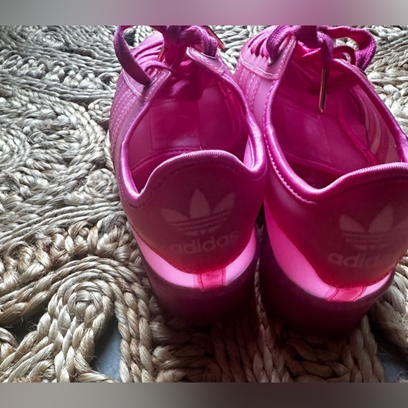 Rare limited Adidas pink jelly superstars. Size 7.5. Perfect condition. NWOT. - Picture 5 of 10